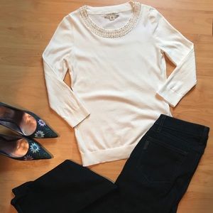 3/ $30 🔥 BR bead collar 3/4 sleeve sweater